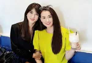 Lã Thanh Huyền & Kim Tuyến's Beauty Blossoms: Enduring Friendship Since Women of the 21st Century-0