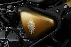 Explore Royal Enfield Classic 650 125th Anniversary Edition Details: Unique Classic Charm-0