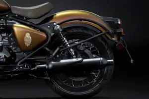 Explore Royal Enfield Classic 650 125th Anniversary Edition Details: Unique Classic Charm-7