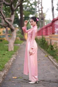 VGU No.153: Enchanting Traditional Vietnamese Ao Dai Beauty and Grace-17