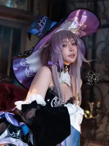 Coser Machi Transforms into Herta Honkai Star Rail: A Stunning Cosplay Gallery You Can't Miss-0