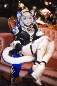 Coser Guaxi Jiang's Stunning Honkai Star Rail Cosplay (16P)-4