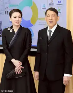 Queen Suthida of Thailand: An Icon of Elegant Fashion Blending Tradition and Modernity-6