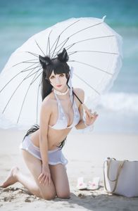 Captivating Azur Lane Atago Cosplay by Masaki Ya Qi on the Beach-25