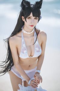Captivating Azur Lane Atago Cosplay by Masaki Ya Qi on the Beach-15