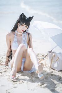 Captivating Azur Lane Atago Cosplay by Masaki Ya Qi on the Beach-27