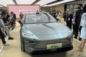 Toyota bZ7: S-Class Sized Electric Sedan, 700km Range. Huawei Tech Stuns!-0