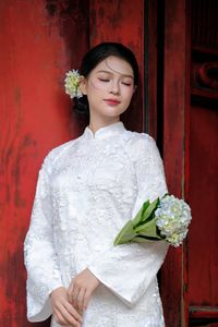 Elegant Vietnamese Woman Portrait Traditional Dress Ancient Architecture-5