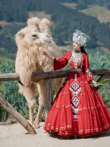 Ethnic Woman in Vibrant Traditional Attire 1000024497-9