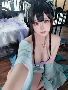 Enchanting Vintage Cosplay: Ri Nai Jiao as the Graceful Shijie - Part 02-4