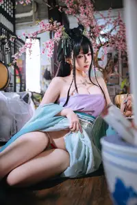 Enchanting Vintage Cosplay: Ri Nai Jiao as the Graceful Shijie - Part 02-18