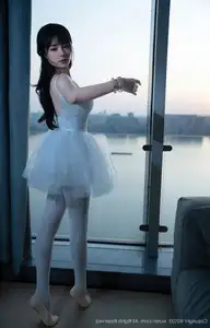 Ruan Qing XuiRen No.10575: Captivating Grace in a Pristine White Ballet Ensemble-9