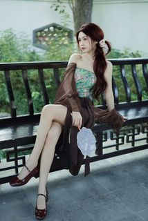 East Asian Girl Portrait: Elegant Traditional Aesthetic Beauty-1