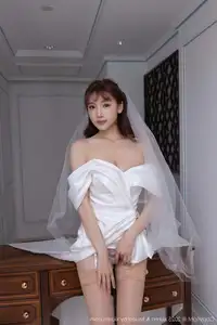 Lu Xuan Xuan (No.10535) Shines: XiuRen's Pristine Bridal Beauty-15