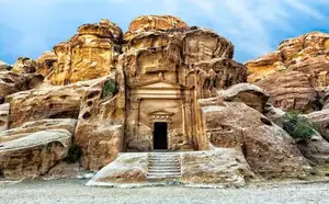Discover Little Petra: Unraveling Ancient Nabataean Cave Architecture in the Middle East-2