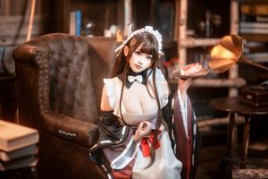 Coser Qiqi Nanako: Adorable Cow Maid Cosplay Captivates Fans-17