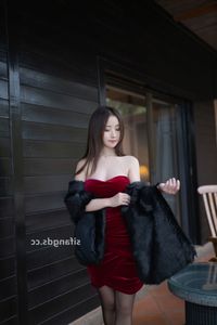 XR Kyoko Yada - Charming XiuRen Model in Elegant Red Dress - Part01 (67P - 2V) - Asian Beauty Radiates-23