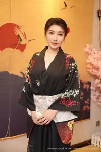 Su Yi Nuo No.10627: Captivating Traditional Grace in a Seductive Black Kimono-51