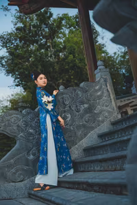 VGU No.129: Discover the Elegant Ao Dai Beauty of a Vietnamese Girl Captivating Graceful Smile-4