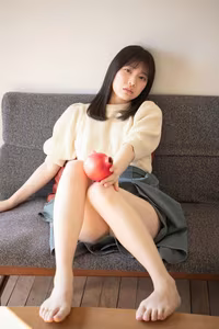 JP Mio Ishikawa: Unveiling Her Natural Grace & Serene Allure-3