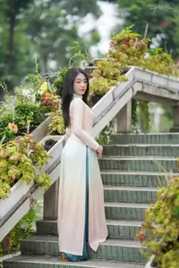 Captivating Grace: Vietnamese Girl in Traditional Ao Dai Beauty 1000025136-10