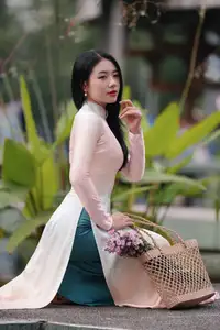 Captivating Grace: Vietnamese Girl in Traditional Ao Dai Beauty 1000025136-19