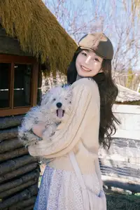 YiTuYu Vol.8531: A captivating glimpse of chickkii's sweet beauty and timeless vintage style-19