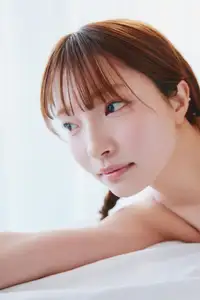 Discover the radiant beauty of Satona Natsuki in Otonatchan Vol.2 at the sun-drenched beach!-7