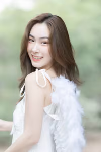 VGU No.33: The Alluring Pure Beauty of an Angel Girl with a Gentle Smile-3