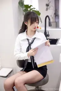 XiuRen No.10636: Yue Er Yue Er's Alluring Office Style Photoshoot-7