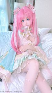 Coser Remukira's Charming Pink Hair Cosplay: Exclusive OnlyFans Collection-4