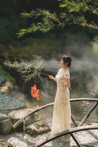 Elegant Ao Dai: Vietnamese Traditional Beauty in a Lush Garden-9