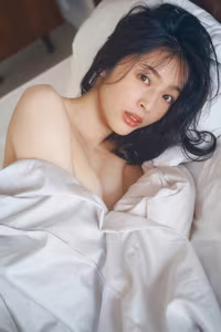 Captivating Misaki Jinbu in FLASH Digital Photo Book Vol.2 - Discover Her Natural Japanese Beauty-19