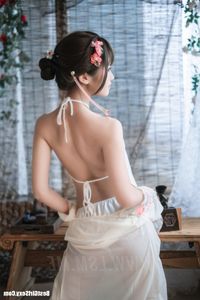MTYH Vol.230 Charming Girl in Floral Bellyband Top - Beautiful Asian Girl Photo-2