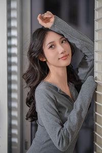 Elegant Beauty of Model O1ne Wan in Gray Top - YiTuYu Vol.8302-20