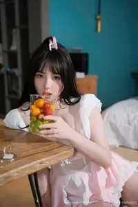 XiuRen No.10653 Ruan Qing: Captivating in Exclusive Pink Maid Outfit Photoshoot-15