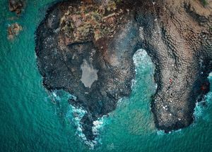 Explore Ganh Da Dia Dak Lak: Stunning Photo Spot with Rocky Cliffs and Crystal Clear Blue Sea-6