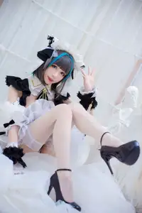 Coser Tomoyo-chan as Azur Lane's Cheshire: Captivating charm and sweet allure.-12