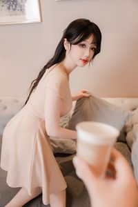 Anime Blogger Xueqing Astra: Elegant Beauty Portrait-6