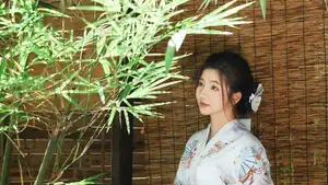 VGU No.176: Discover the Serene Charm of an Asian Beauty in a Traditional Kimono-3