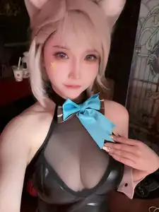 Coser Bao Zou Mo Zi Aa as Lynette Genshin Impact: Captivating Cosplay Photo Set (72P)-4