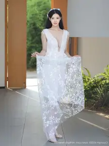 Li Shuang Er No.10661: Ethereal Beauty in a Sexy White Gown-51
