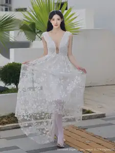 Li Shuang Er No.10661: Ethereal Beauty in a Sexy White Gown-39