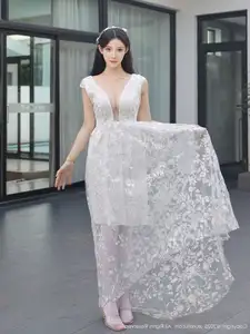 Li Shuang Er No.10661: Ethereal Beauty in a Sexy White Gown-7
