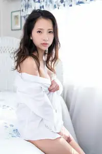 Machiyama Miho: Captivating Lingerie Beauty in a Private Moment - Tukuku-27