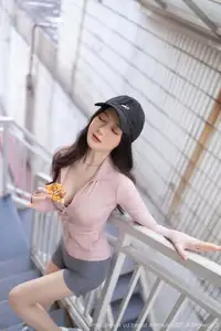 Yu Zi Jiang Fish (No.10542 XiuRen) – Captivating Beauty and Alluring Style-24