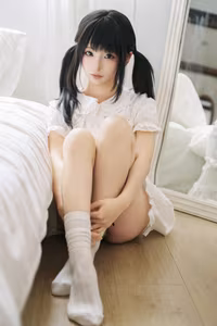 Discover Coser Chunmomo's Charming August 2025 Selfies - Part01-5