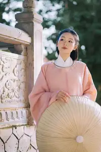 Graceful Vietnamese Beauty: Young Woman in Traditional Attire, Embodying Cultural Heritage and Ao Dai Charm 1000024460-9