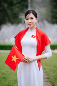 VGU No.102 Vietnamese Beauty and National Pride in Ao Dai at Independence Palace-9