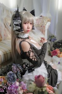 Coser Meitong Meroko - Azur Lane Formidable Cosplay: Exquisite Beauty & Alluring Charm-13